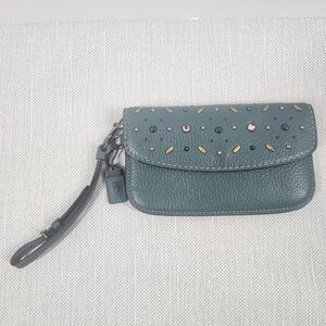 Coach Prairie Rivets Small Clutch Wristlet Glove Tanned Pebbled Leather